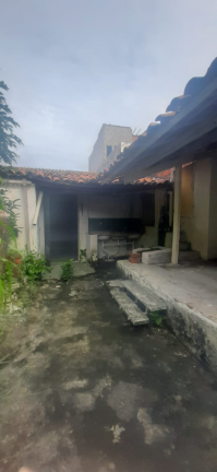 Imagem Casa com 5 Quartos à Venda, 260 m² em Parque São José - Fortaleza