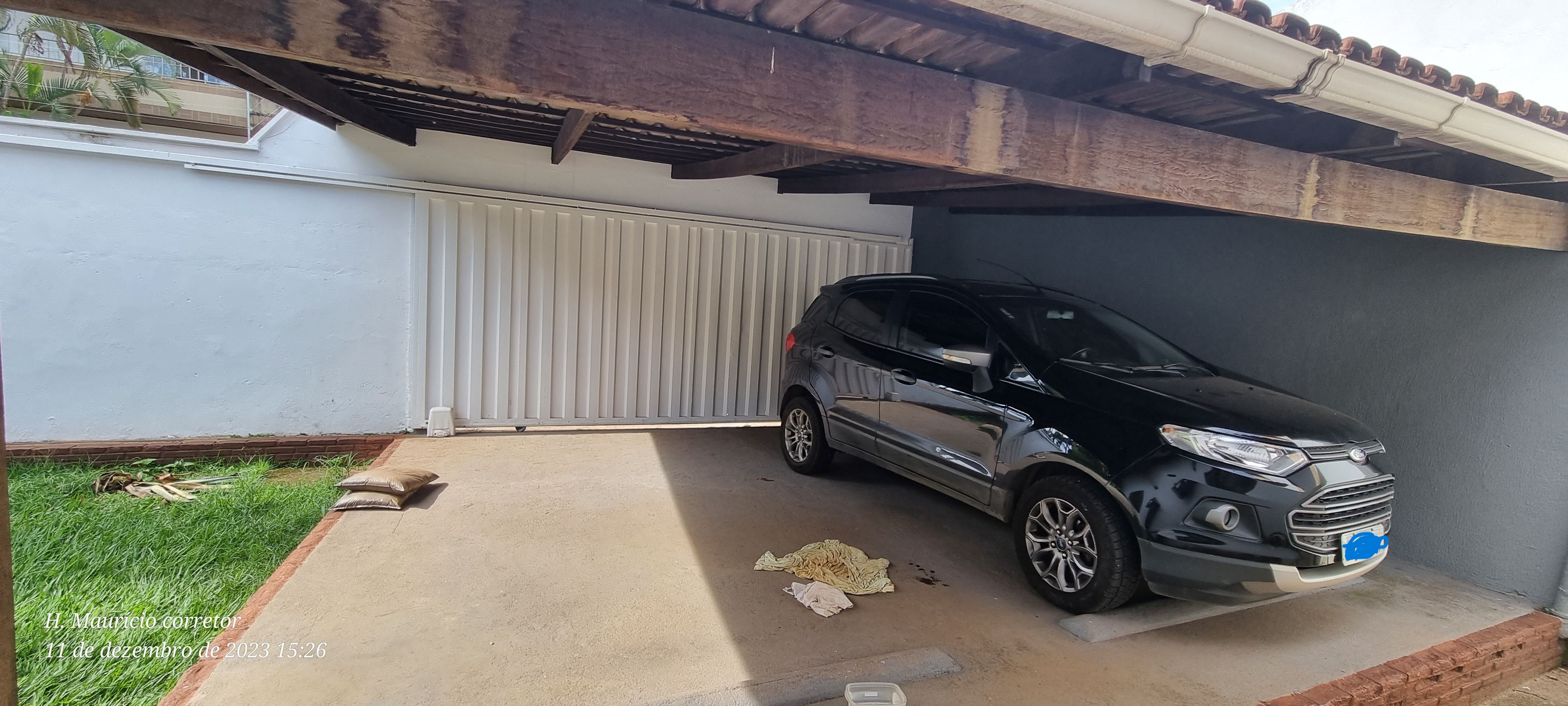 Imagem Casa com 4 Quartos à Venda, 240 m²em Setor Jaó - Goiânia