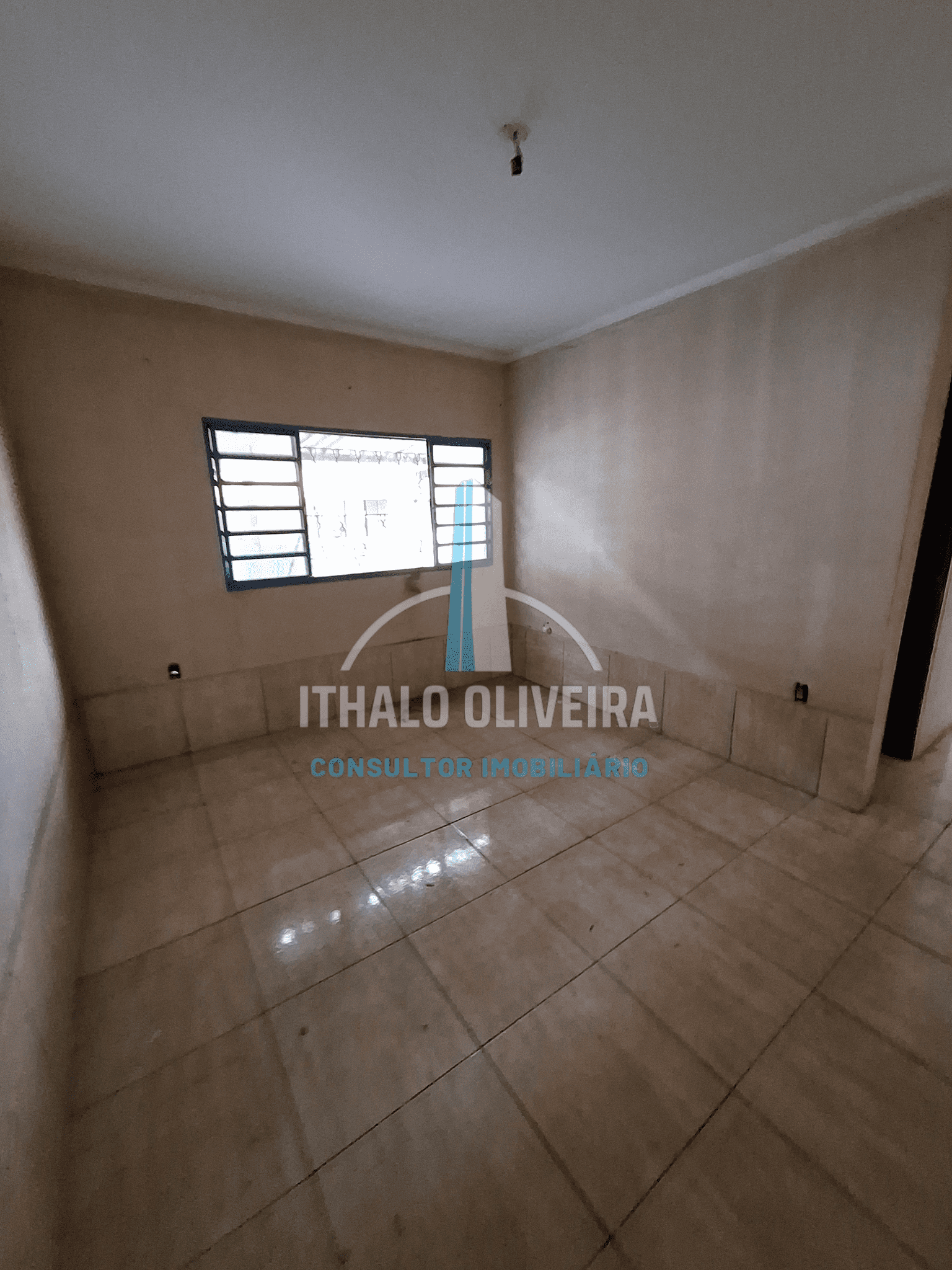 Imagem Casa com 3 Quartos à Venda, 360 m²em Santo Hilário - Goiânia Imagem Casa com 3 Quartos à Venda, 360 m²em Santo Hilário - Goiânia
