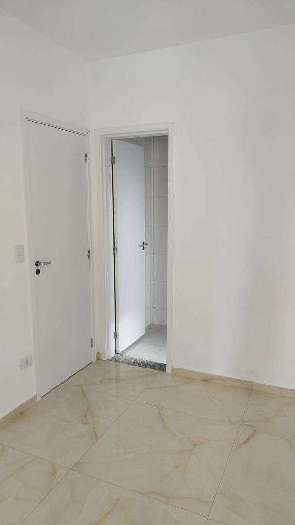 Imagem Apartamento com 2 Quartos à Venda, 60 m² em Campestre - Santo André