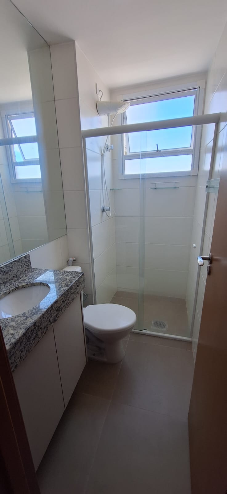 Imagem Apartamento com 2 Quartos para Alugar, 45 m²em Centro - Lauro de Freitas Imagem Apartamento com 2 Quartos para Alugar, 45 m²em Centro - Lauro de Freitas