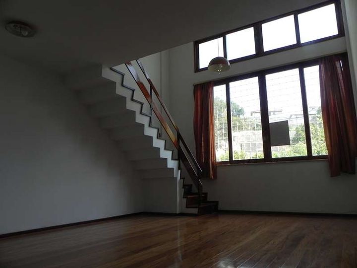 Imagem Apartamento com 1 Quarto à Venda, 37 m² em Várzea&nbsp; - Teresópolis