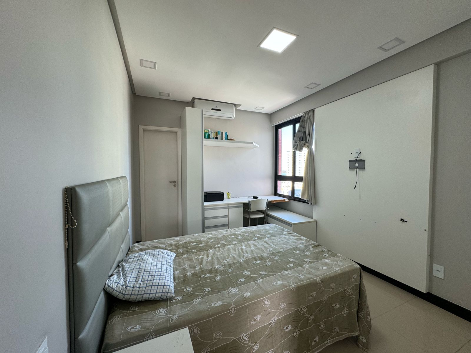 Imagem Apartamento com 4 Quartos à Venda, 160 m²em Salgado Filho - Aracaju