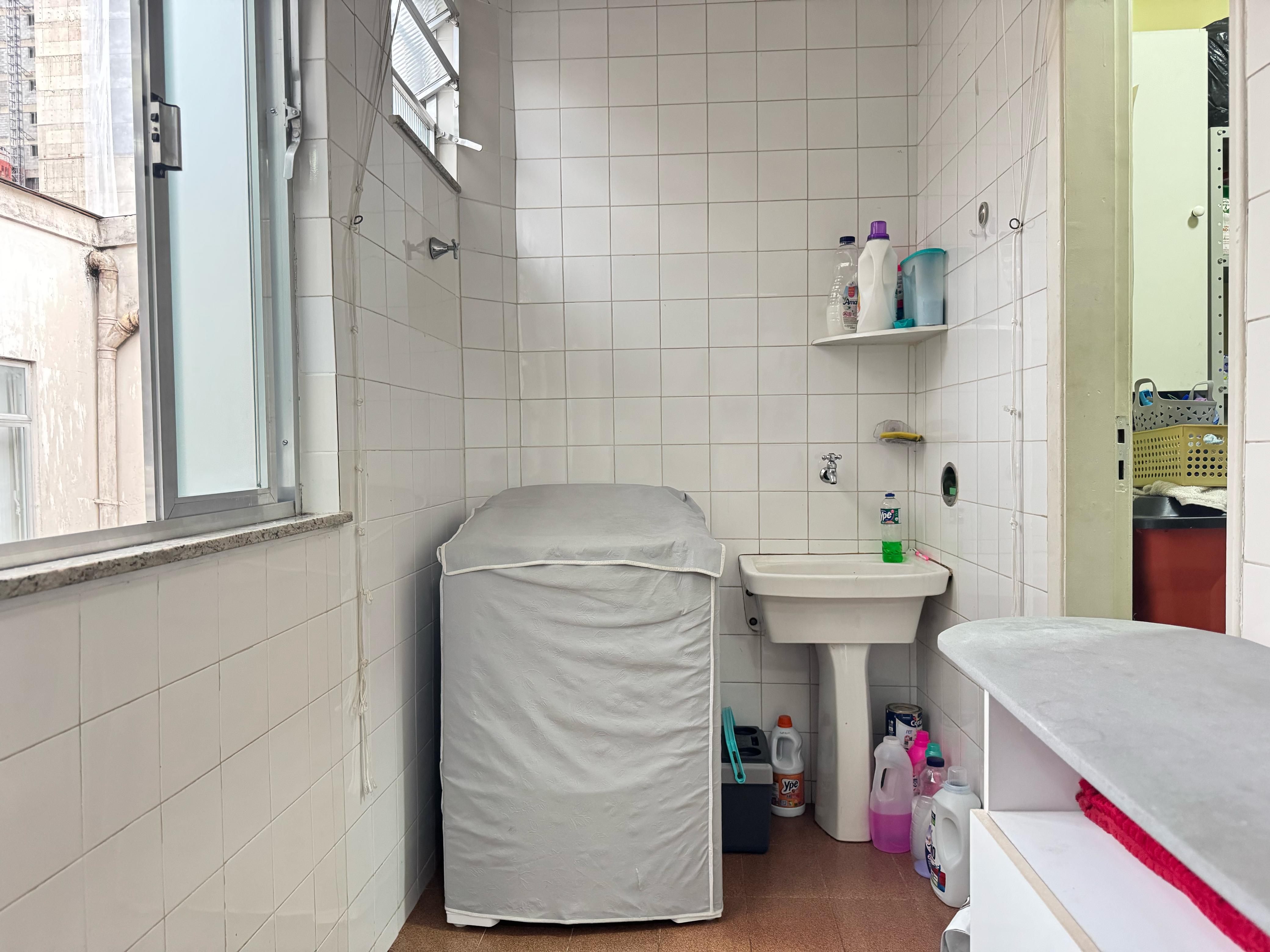 Imagem Apartamento com 3 Quartos à Venda, 90 m² em Granbery - Juiz de Fora Imagem Apartamento com 3 Quartos à Venda, 90 m² em Granbery - Juiz de Fora