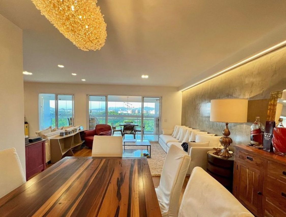 Imagem Apartamento com 3 Quartos à Venda, 157 m²em Barra da Tijuca - Rio de Janeiro Imagem Apartamento com 3 Quartos à Venda, 157 m²em Barra da Tijuca - Rio de Janeiro