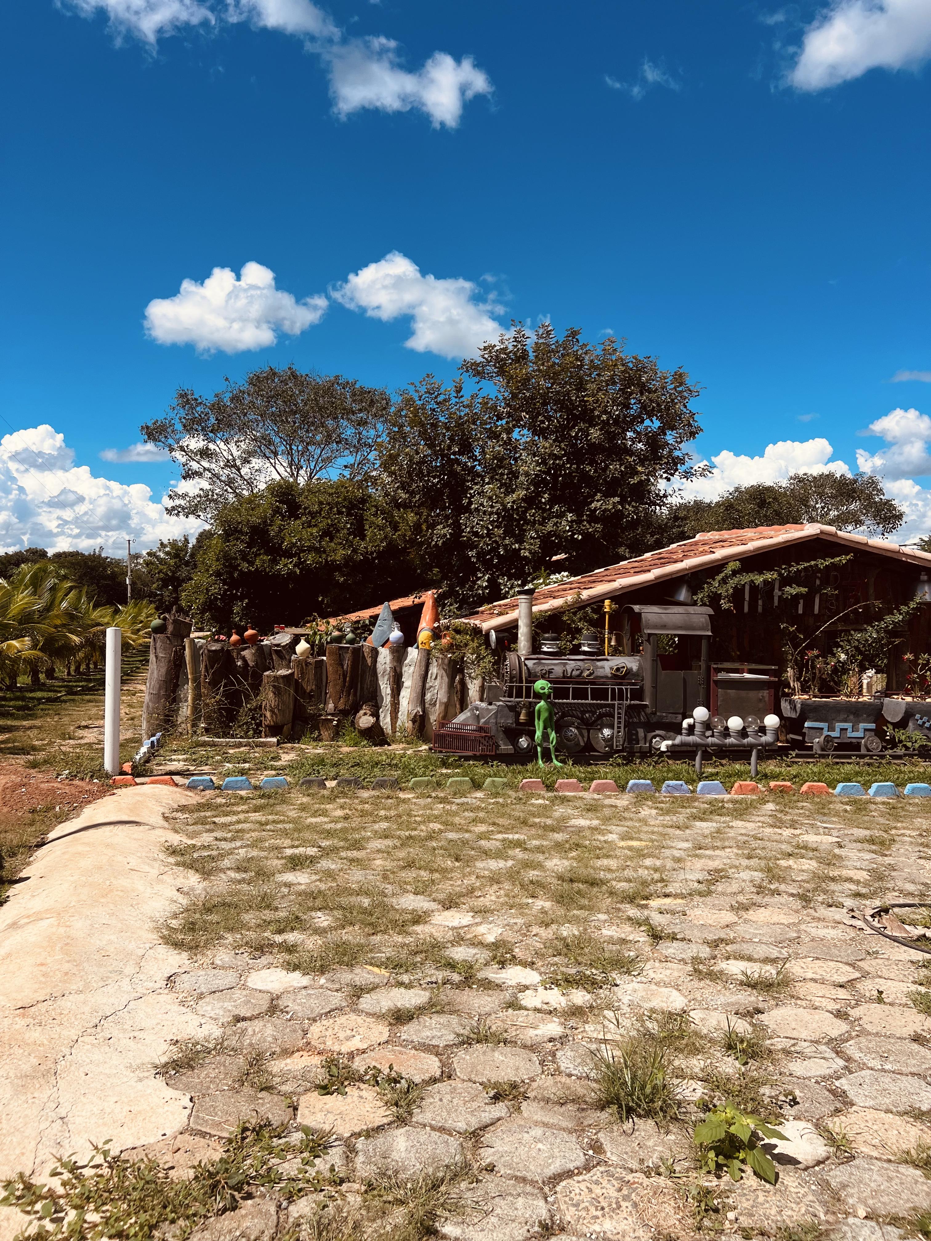 Imagem Chácara com 7 Quartos à Venda, 5.000 m² em Setor Central - Mairipotaba Imagem Chácara com 7 Quartos à Venda, 5.000 m² em Setor Central - Mairipotaba