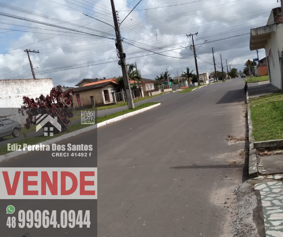 Imagem Casa com 3 Quartos à Venda, 360 m²em São Luiz - Sombrio