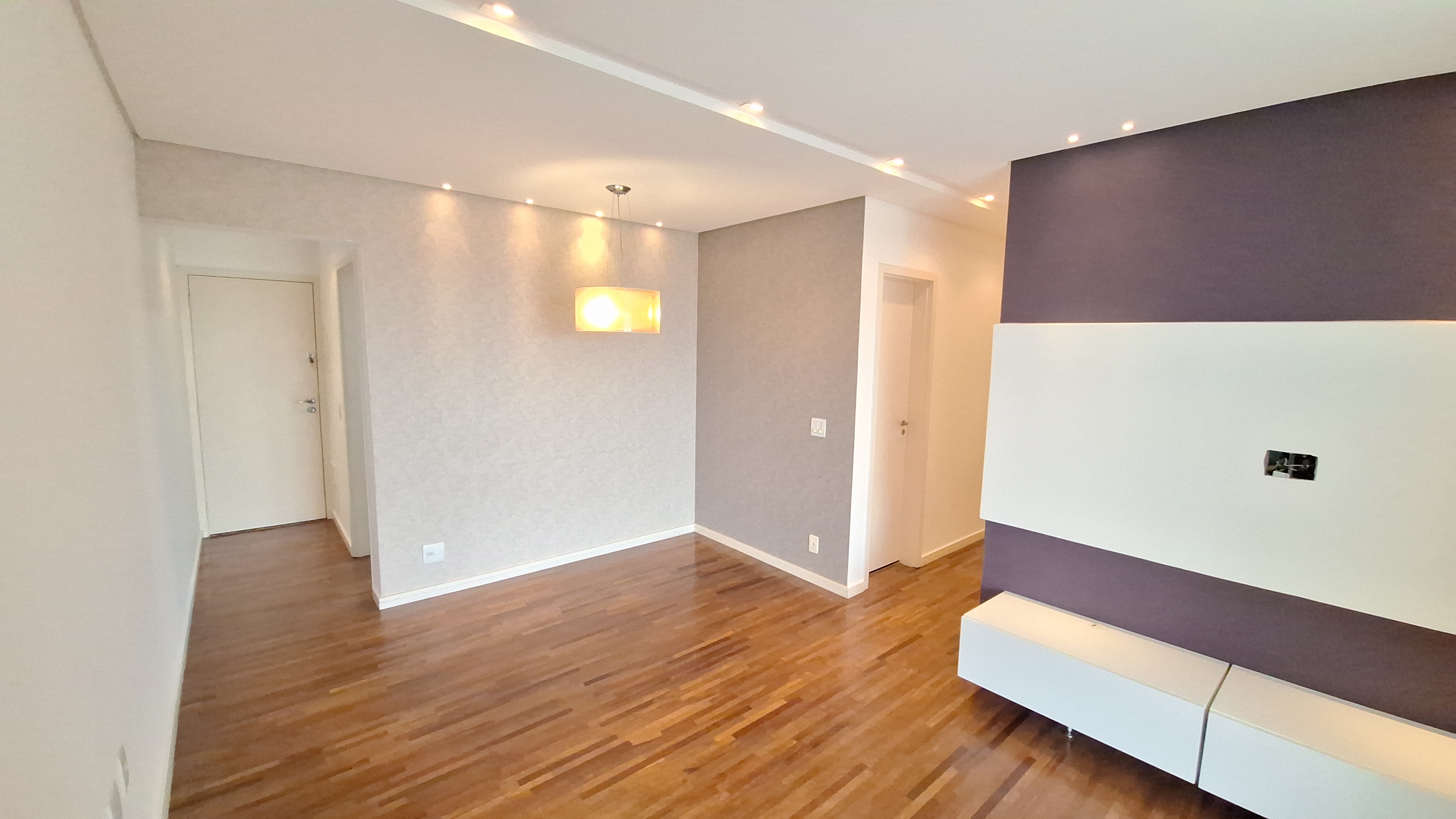 Imagem Apartamento com 3 Quartos à Venda, 85 m²em Jardim Tupanci - Barueri Imagem Apartamento com 3 Quartos à Venda, 85 m²em Jardim Tupanci - Barueri