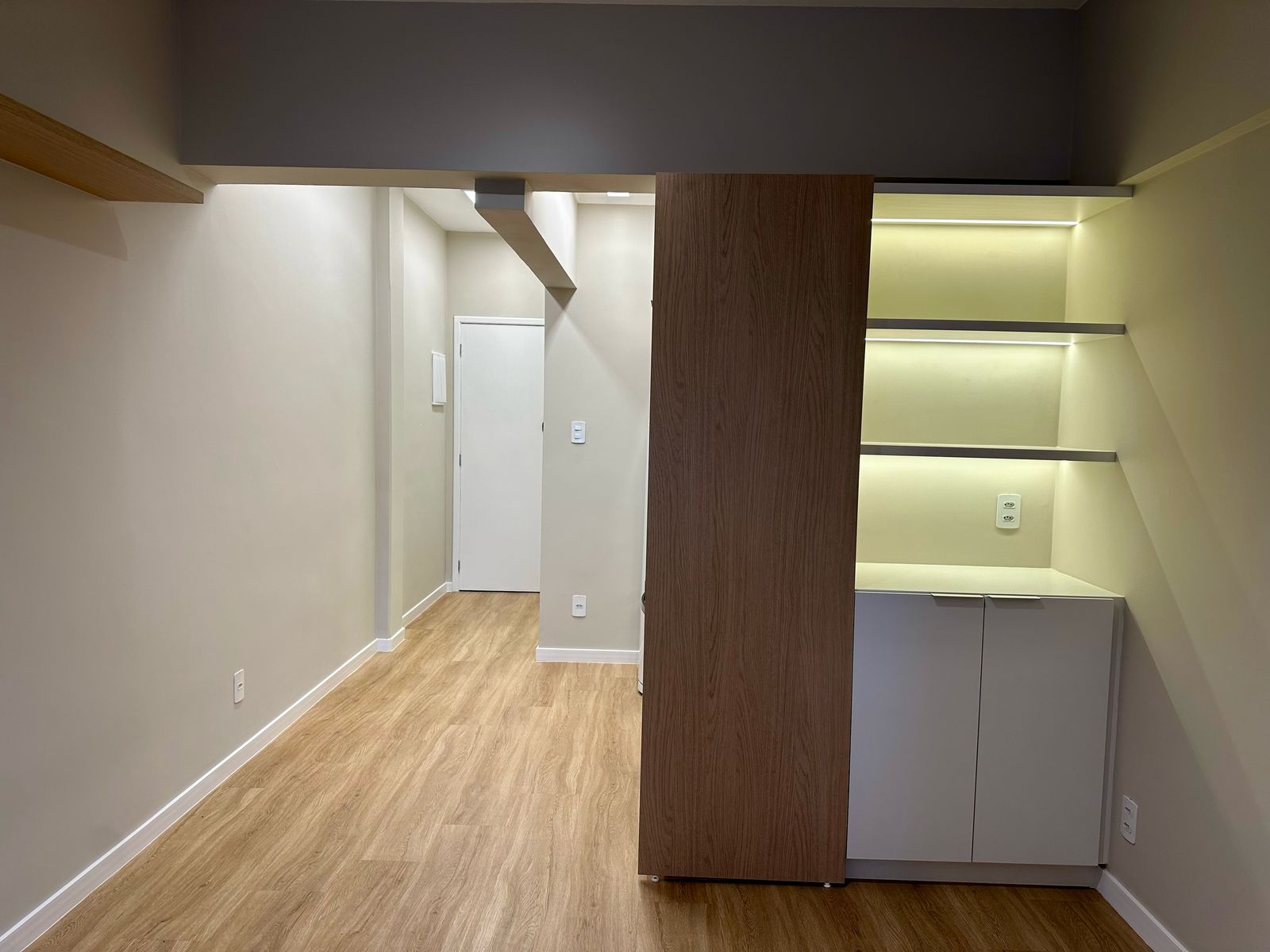 Imagem Studio com 1 Quarto à Venda, 32 m² em Centro - Florianópolis