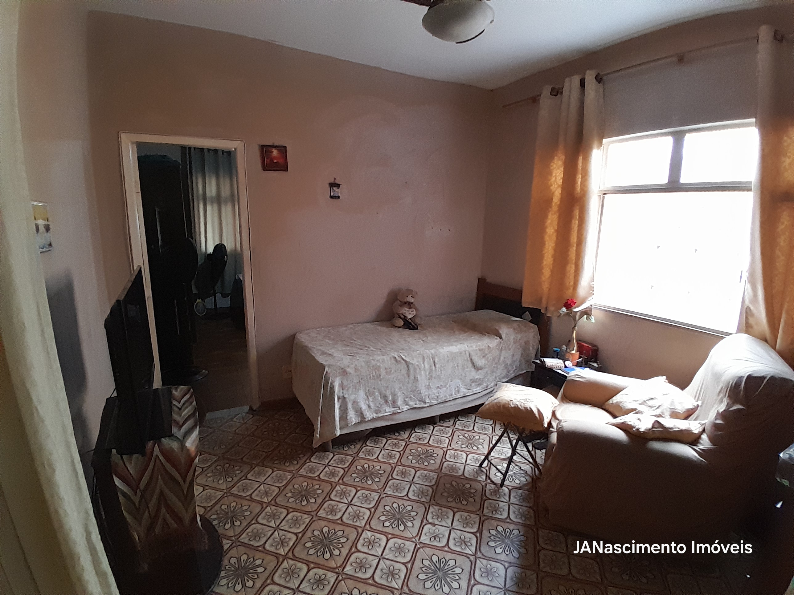 Imagem Casa com 4 Quartos à Venda, 184 m² em Realengo - Rio de Janeiro Imagem Casa com 4 Quartos à Venda, 184 m² em Realengo - Rio de Janeiro