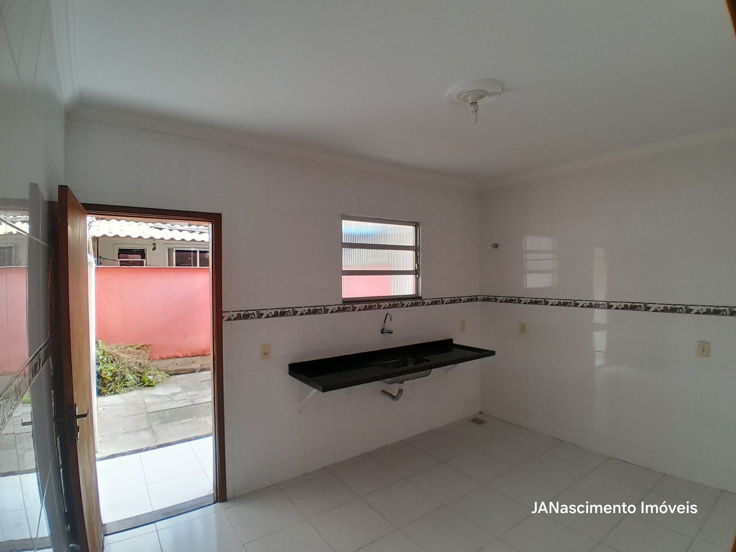 Imagem Casa de Condomínio com 2 Quartos à Venda, 87 m² em Bangu - Rio de Janeiro Imagem Casa de Condomínio com 2 Quartos à Venda, 87 m² em Bangu - Rio de Janeiro