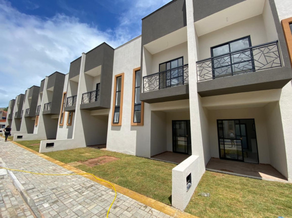 Imagem Casa de Condomínio com 2 Quartos à Venda, 77 m² em Ponta Negra - Natal