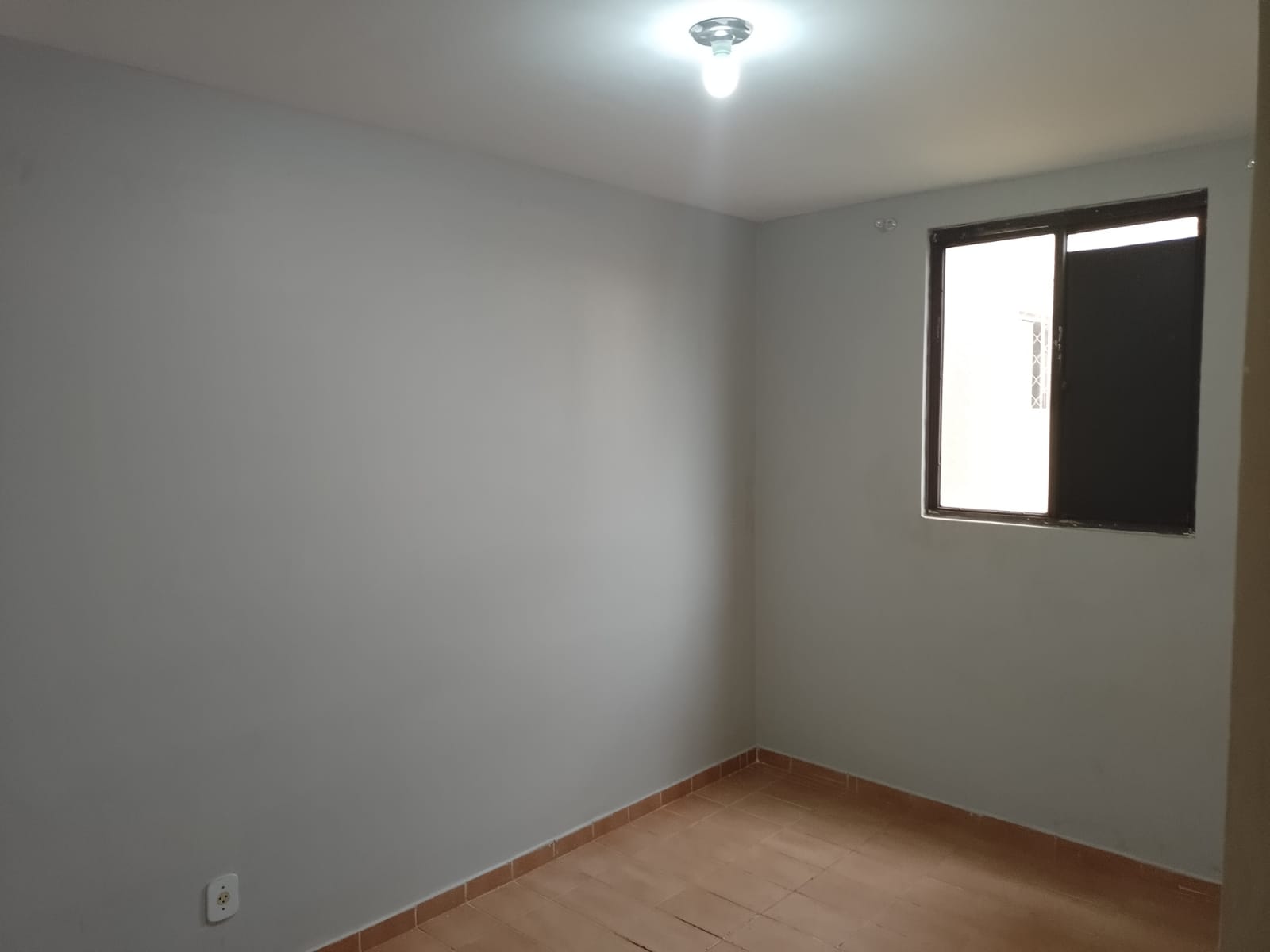Imagem Apartamento com 2 Quartos à Venda, 44 m²em Samambaia Sul (Samambaia) - Brasília Imagem Apartamento com 2 Quartos à Venda, 44 m²em Samambaia Sul (Samambaia) - Brasília