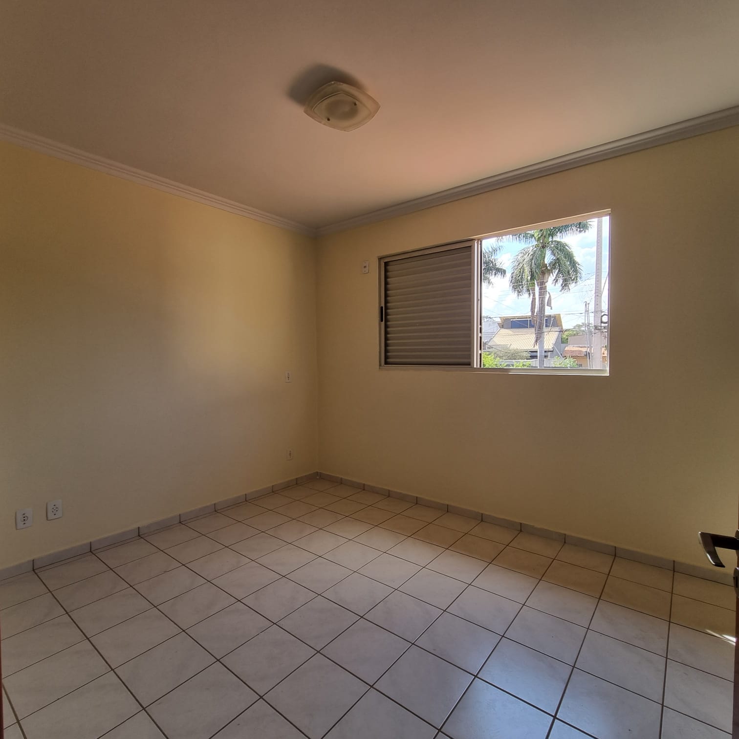 Imagem Sobrado com 3 Quartos à Venda, 130 m² em Setor Jaó - Goiânia Imagem Sobrado com 3 Quartos à Venda, 130 m² em Setor Jaó - Goiânia