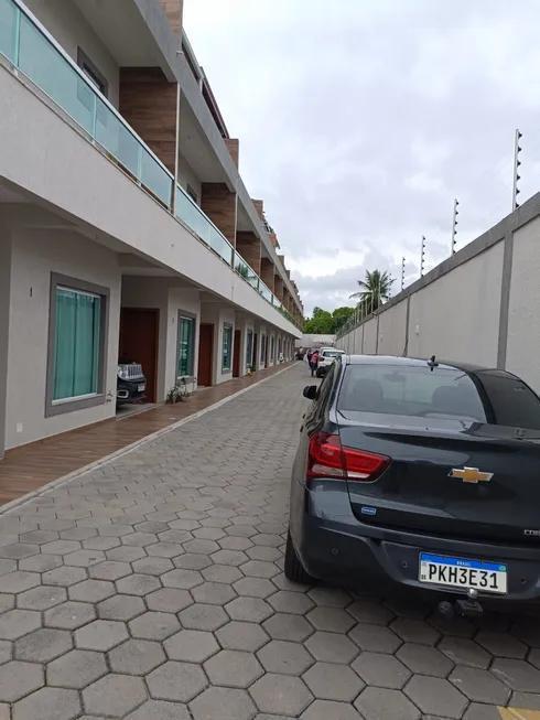 Imagem Casa de Condomínio com 3 Quartos à Venda ou Locação, 173 m²em Buraquinho - Lauro de Freitas