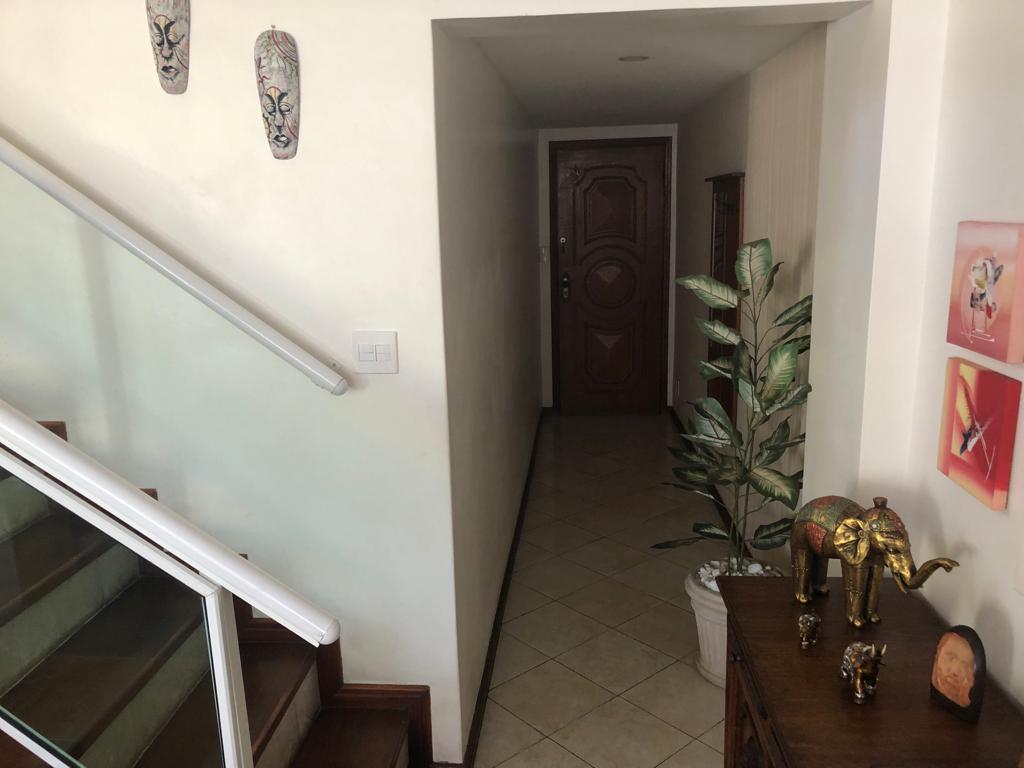 Imagem Cobertura com 4 Quartos à Venda, 220 m² em Icaraí - Niterói