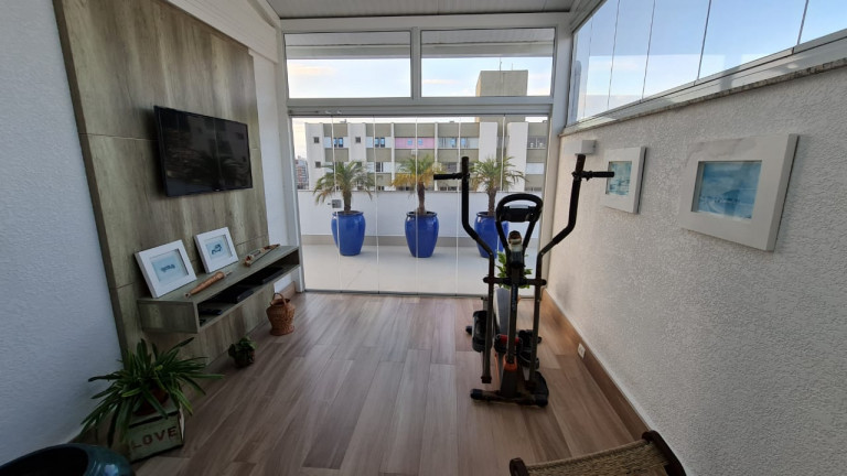 Imagem Cobertura com 3 Quartos à Venda, 295 m²em Centro - Florianópolis