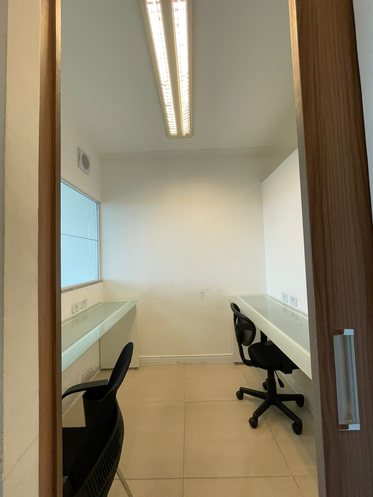 Imagem Sala Comercial à Venda, 34 m² em São Cristóvão - Salvador