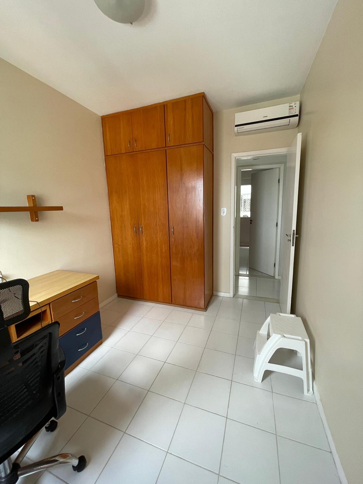 Imagem Apartamento com 4 Quartos à Venda, 122 m²em Imbuí - Salvador Imagem Apartamento com 4 Quartos à Venda, 122 m²em Imbuí - Salvador