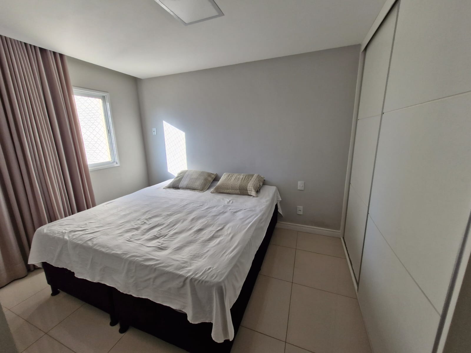 Imagem Apartamento com 2 Quartos à Venda, 75 m²em Imbuí - Salvador Imagem Apartamento com 2 Quartos à Venda, 75 m²em Imbuí - Salvador