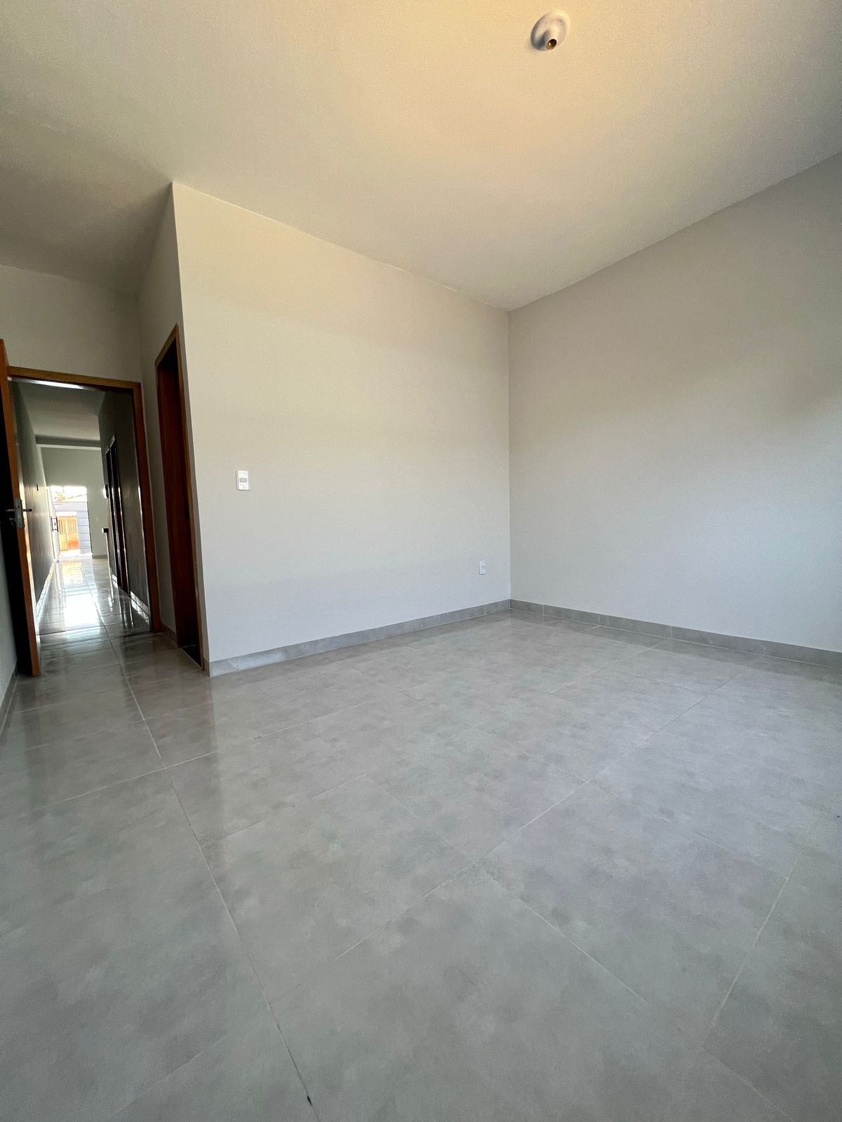 Imagem Casa com 2 Quartos à Venda, 95 m²em Jardim Decolores - Trindade
