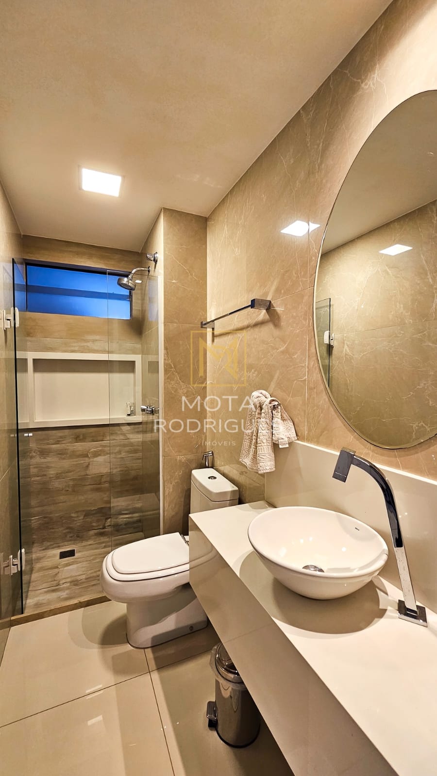 Imagem Apartamento com 3 Quartos à Venda, 220 m² em Dionisio Torres - Fortaleza Imagem Apartamento com 3 Quartos à Venda, 220 m² em Dionisio Torres - Fortaleza
