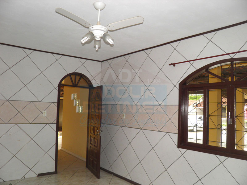 Imagem Sobrado com 3 Quartos à Venda, 155 m²em Jardim Sofia - Joinville