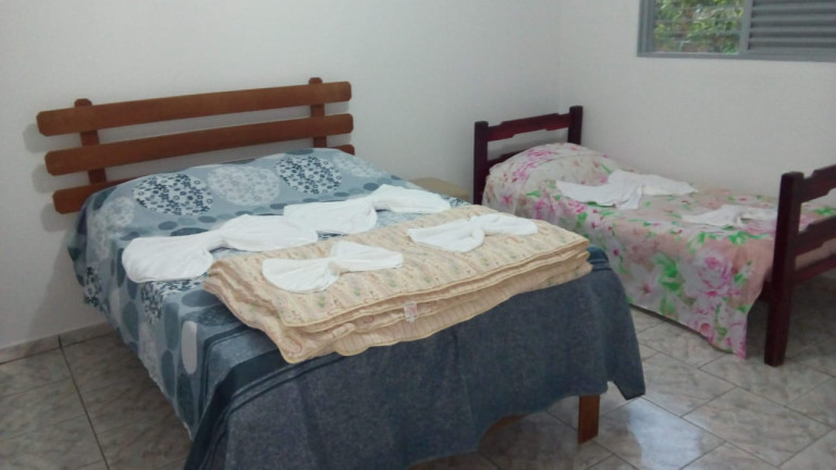 Imagem Casa com 2 Quartos à Venda, 360 m²em Setor Nova Aruanã  - Aruanã