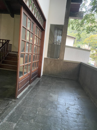 Imagem Casa de Condomínio com 5 Quartos à Venda, 460 m² em Charitas - Niterói
