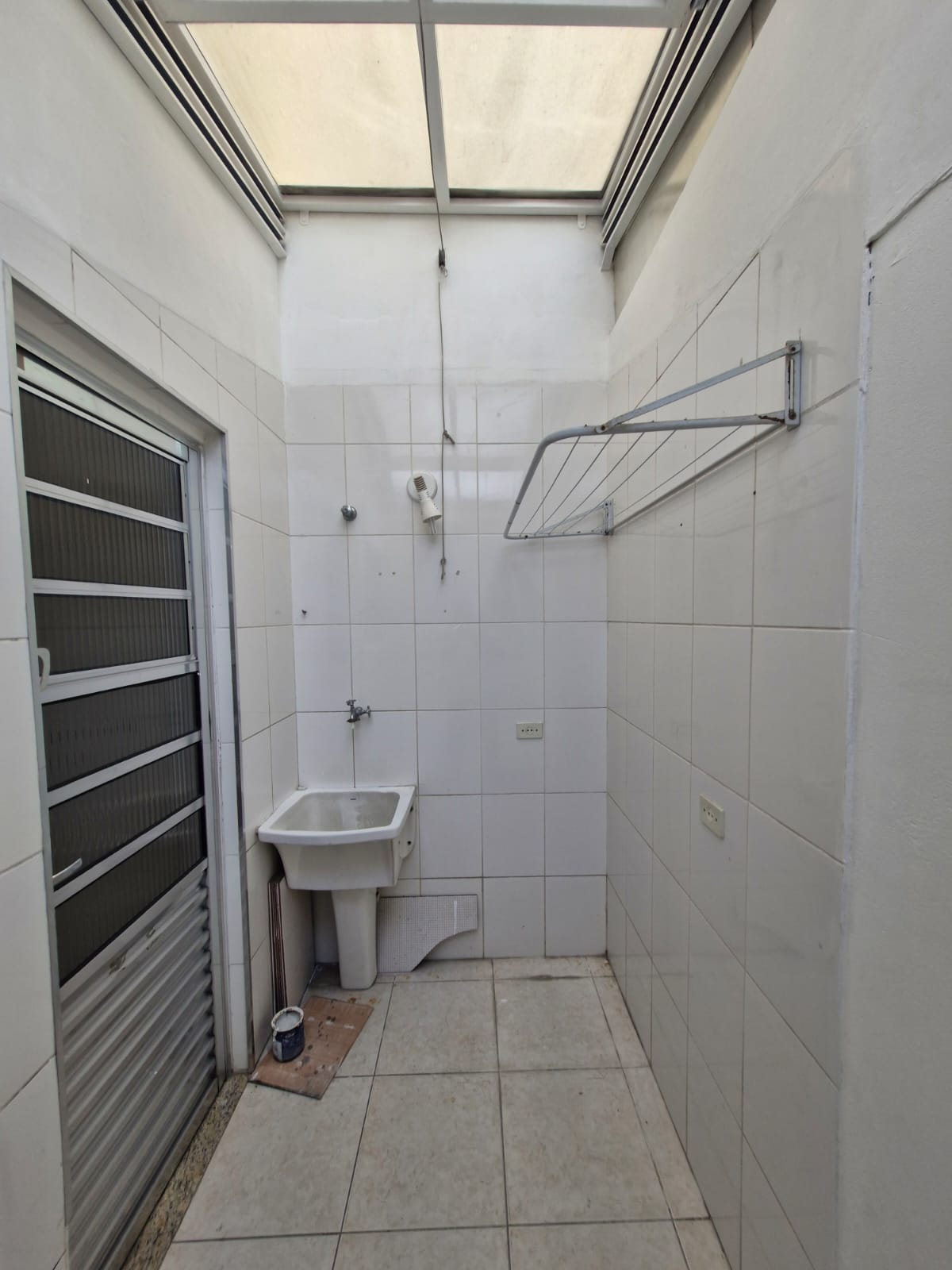 Imagem Casa de Condomínio com 2 Quartos à Venda, 82 m²em Vila Zat - São Paulo