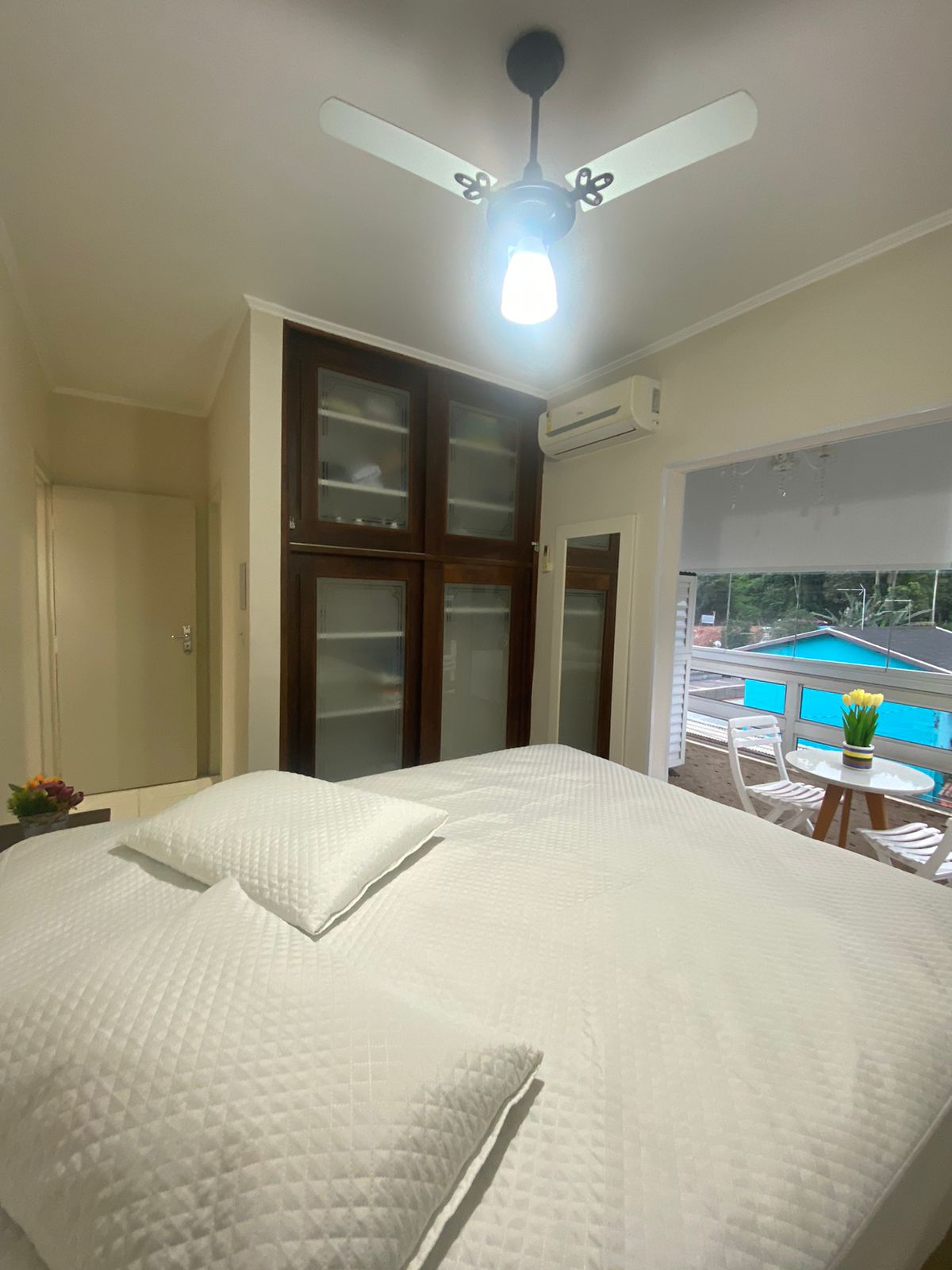 Imagem Apartamento com 2 Quartos à Venda, 75 m²em Massaguaçu - Caraguatatuba