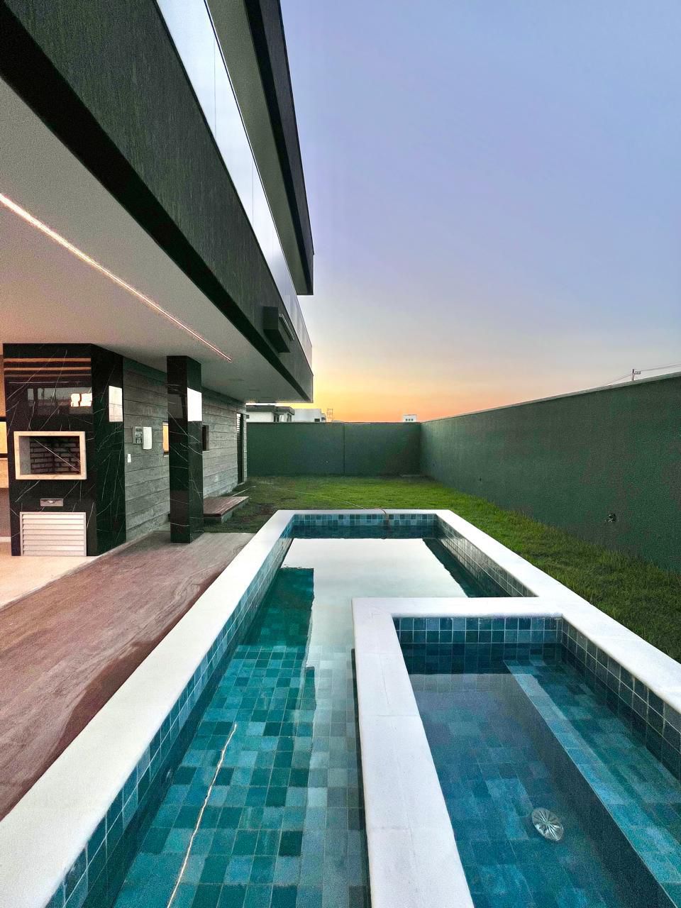 Imagem Casa de Condomínio com 5 Quartos à Venda, 393 m² em Alphaville Ceará 2 - Eusébio Imagem Casa de Condomínio com 5 Quartos à Venda, 393 m² em Alphaville Ceará 2 - Eusébio