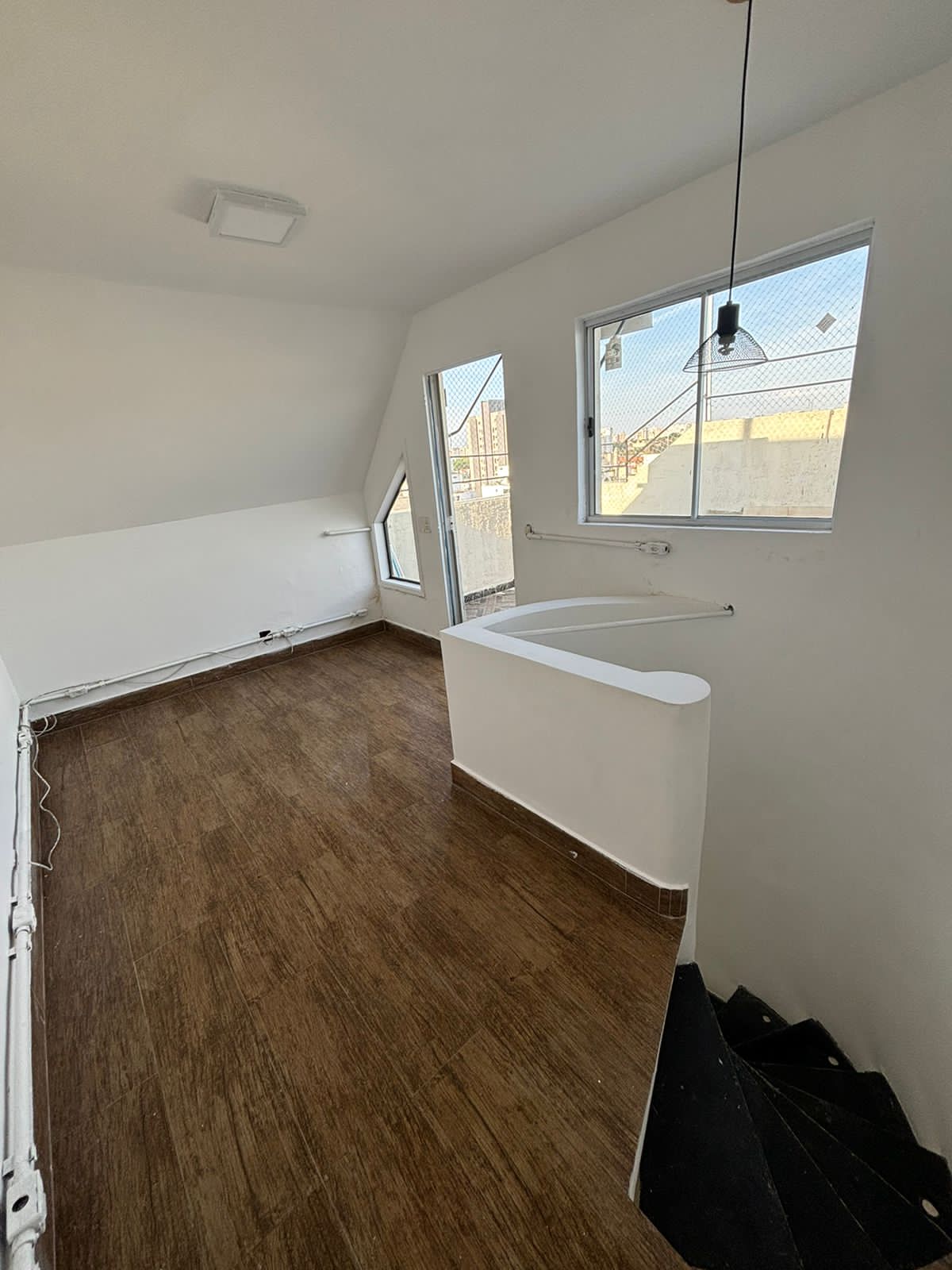 Imagem Apartamento com 1 Quarto para Alugar, 100 m²em Planalto Paulista - São Paulo