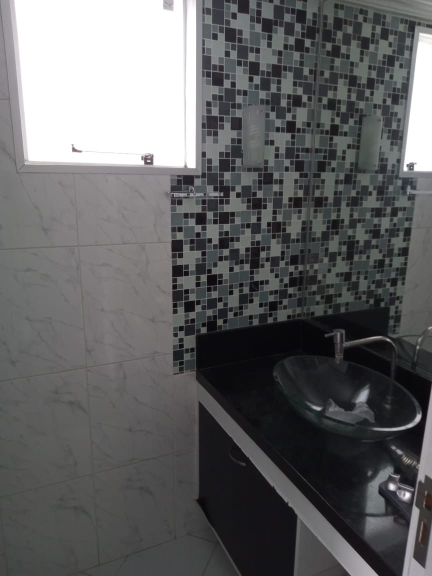 Imagem Apartamento com 3 Quartos para Alugar, 110 m²em Batista Campos - Belém