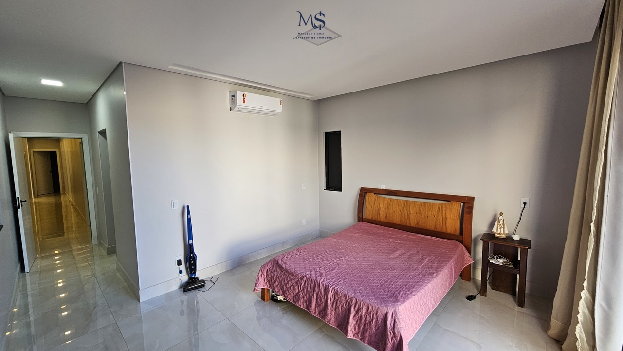Imagem Casa de Condomínio com 4 Quartos à Venda, 370 m²em Setor Habitacional Vicente Pires - Brasília Imagem Casa de Condomínio com 4 Quartos à Venda, 370 m²em Setor Habitacional Vicente Pires - Brasília