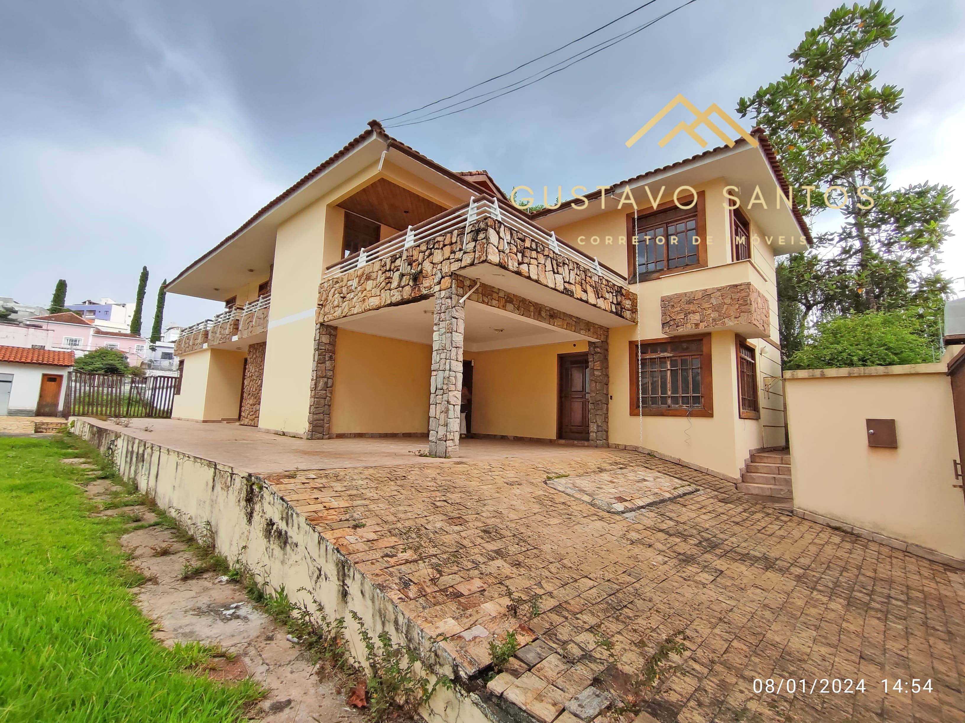 Casa com 5 Quartos à Venda, 450 m²em Pinheirinho - Itajubá
