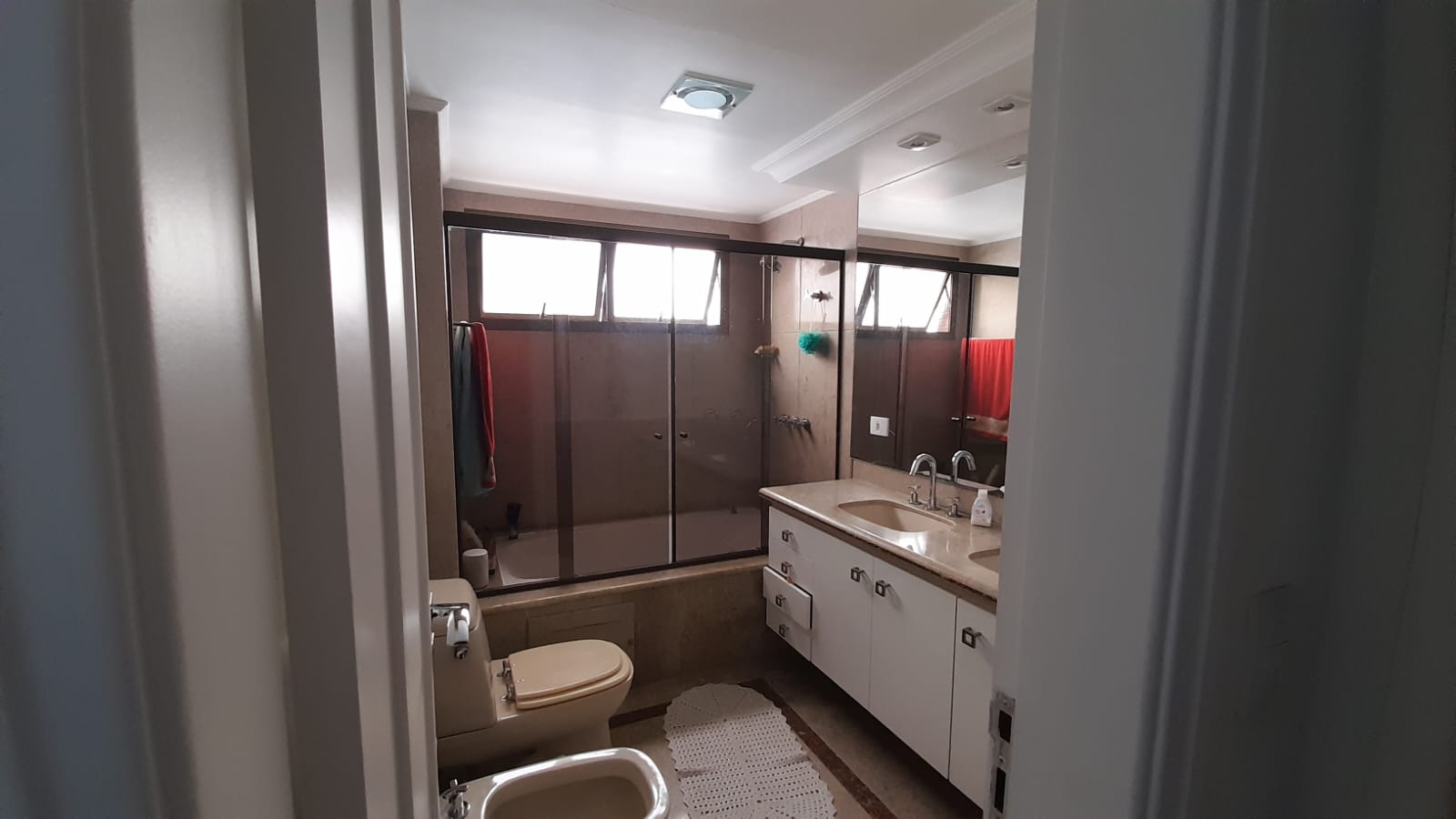 Imagem Apartamento com 3 Quartos à Venda, 208 m²em Cambuí - Campinas Imagem Apartamento com 3 Quartos à Venda, 208 m²em Cambuí - Campinas