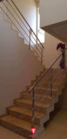 Imagem Sobrado com 4 Quartos à Venda, 310 m² em Jardim La Salle - Toledo