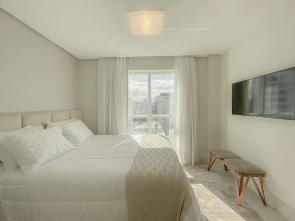 Imagem Cobertura com 3 Quartos à Venda, 273 m² em Centro - Balneário Camboriú Imagem Cobertura com 3 Quartos à Venda, 273 m² em Centro - Balneário Camboriú
