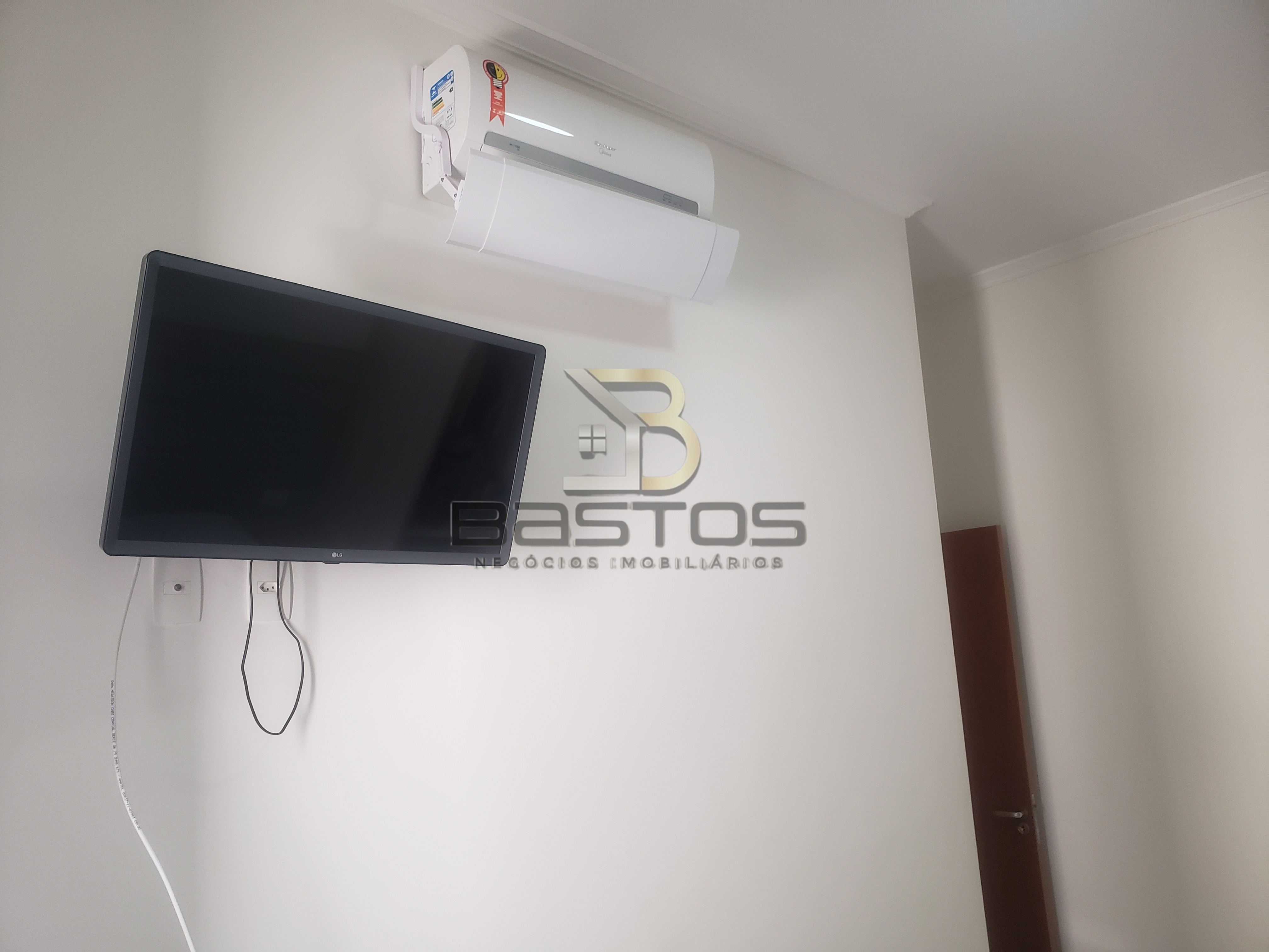 Imagem Apartamento com 2 Quartos à Venda, 59 m²em Praia das Toninhas - Ubatuba