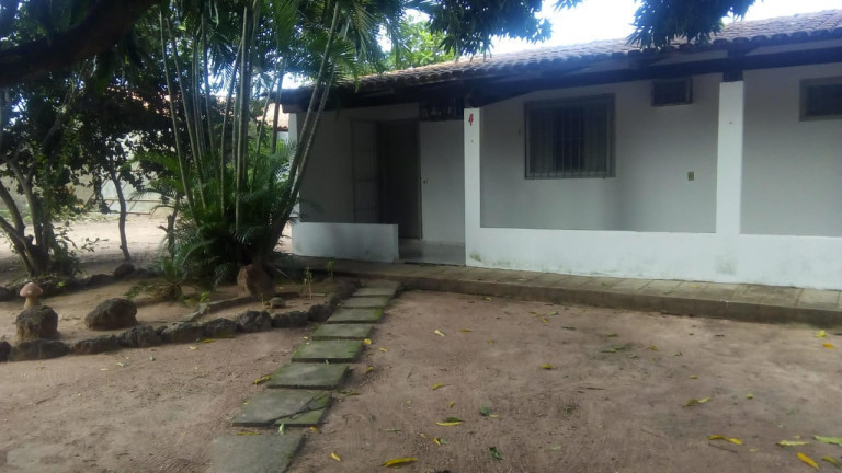 Imagem Casa com 2 Quartos à Venda, 360 m²em Setor Nova Aruanã  - Aruanã