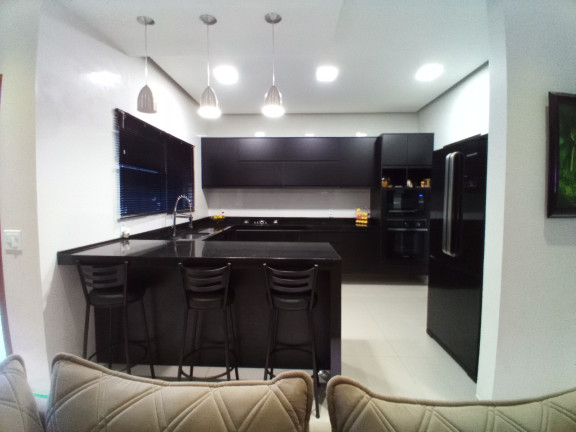 Imagem Casa com 4 Quartos à Venda ou Temporada, 300 m² em São Cristóvão - Cabo Frio