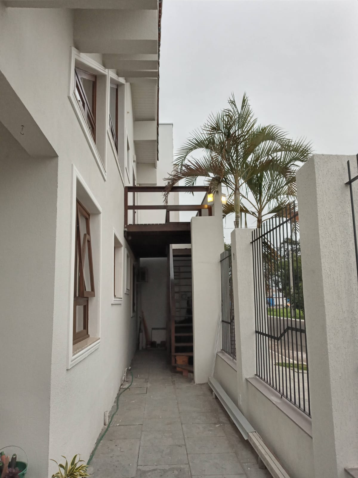 Imagem Sobrado com 3 Quartos à Venda, 193 m²em Centro - Canoas