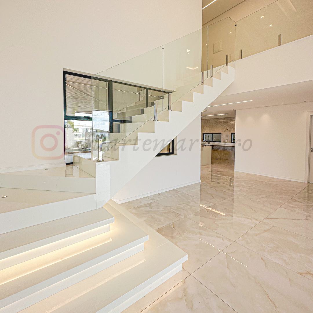 Imagem Casa de Condomínio com 5 Quartos à Venda, 388 m²em Cidade Alpha - Eusébio Imagem Casa de Condomínio com 5 Quartos à Venda, 388 m²em Cidade Alpha - Eusébio