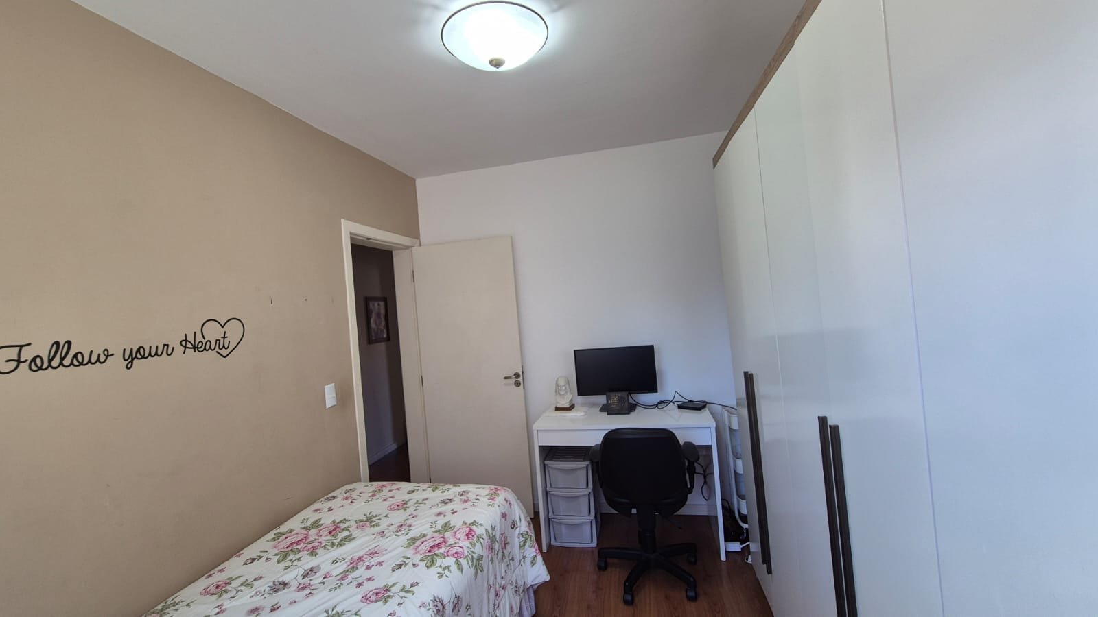 Imagem Sobrado com 3 Quartos à Venda, 177 m² em Cajuru - Curitiba