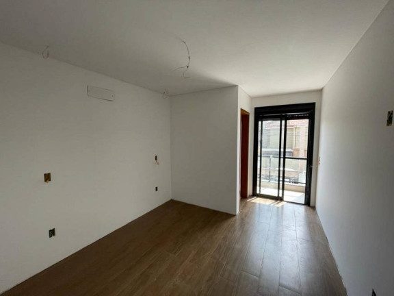 Imagem Casa com 3 Quartos à Venda, 125 m² em Jardim Regina - São Paulo Imagem Casa com 3 Quartos à Venda, 125 m² em Jardim Regina - São Paulo