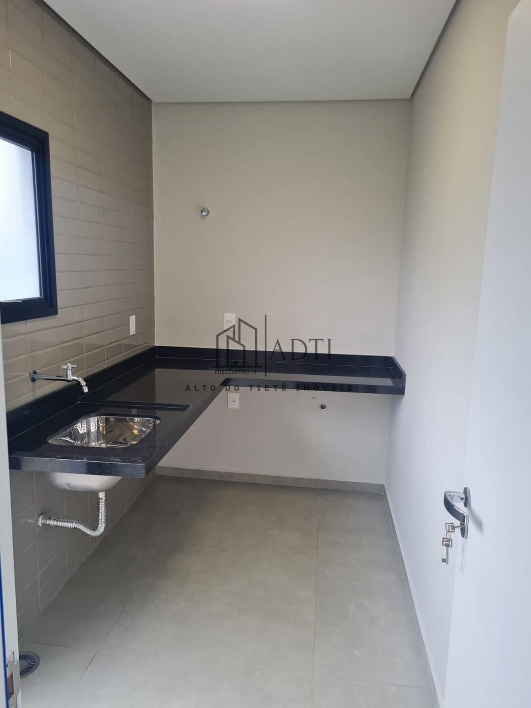 Imagem Casa de Condomínio com 3 Quartos à Venda, 205 m² em Cézar de Souza - Mogi das Cruzes Imagem Casa de Condomínio com 3 Quartos à Venda, 205 m² em Cézar de Souza - Mogi das Cruzes