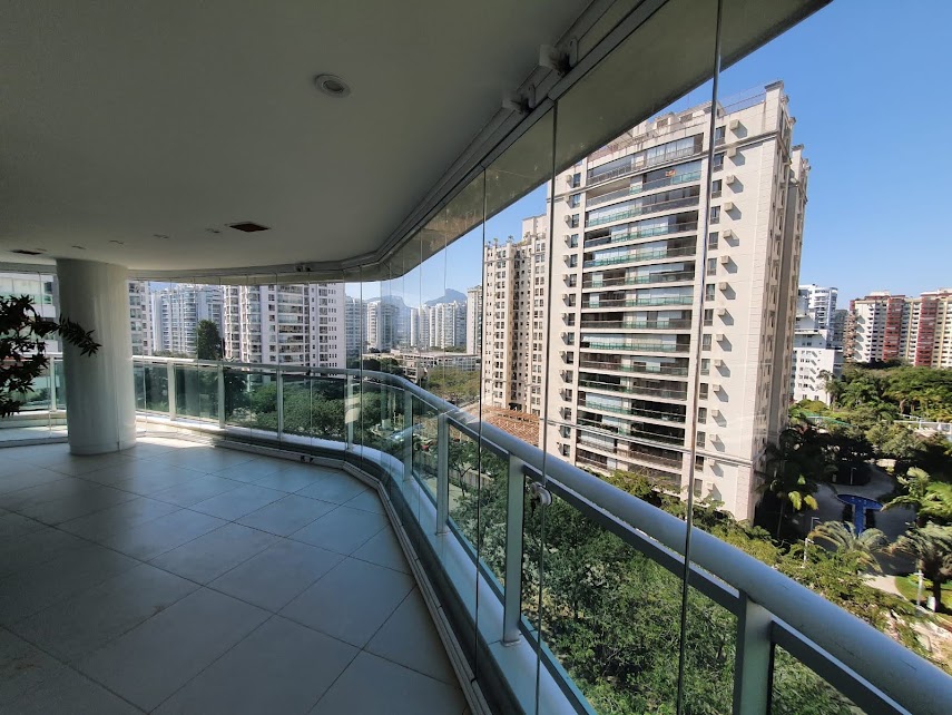 Imagem Apartamento com 4 Quartos à Venda, 402 m²em Barra da Tijuca - Rio de Janeiro Imagem Apartamento com 4 Quartos à Venda, 402 m²em Barra da Tijuca - Rio de Janeiro
