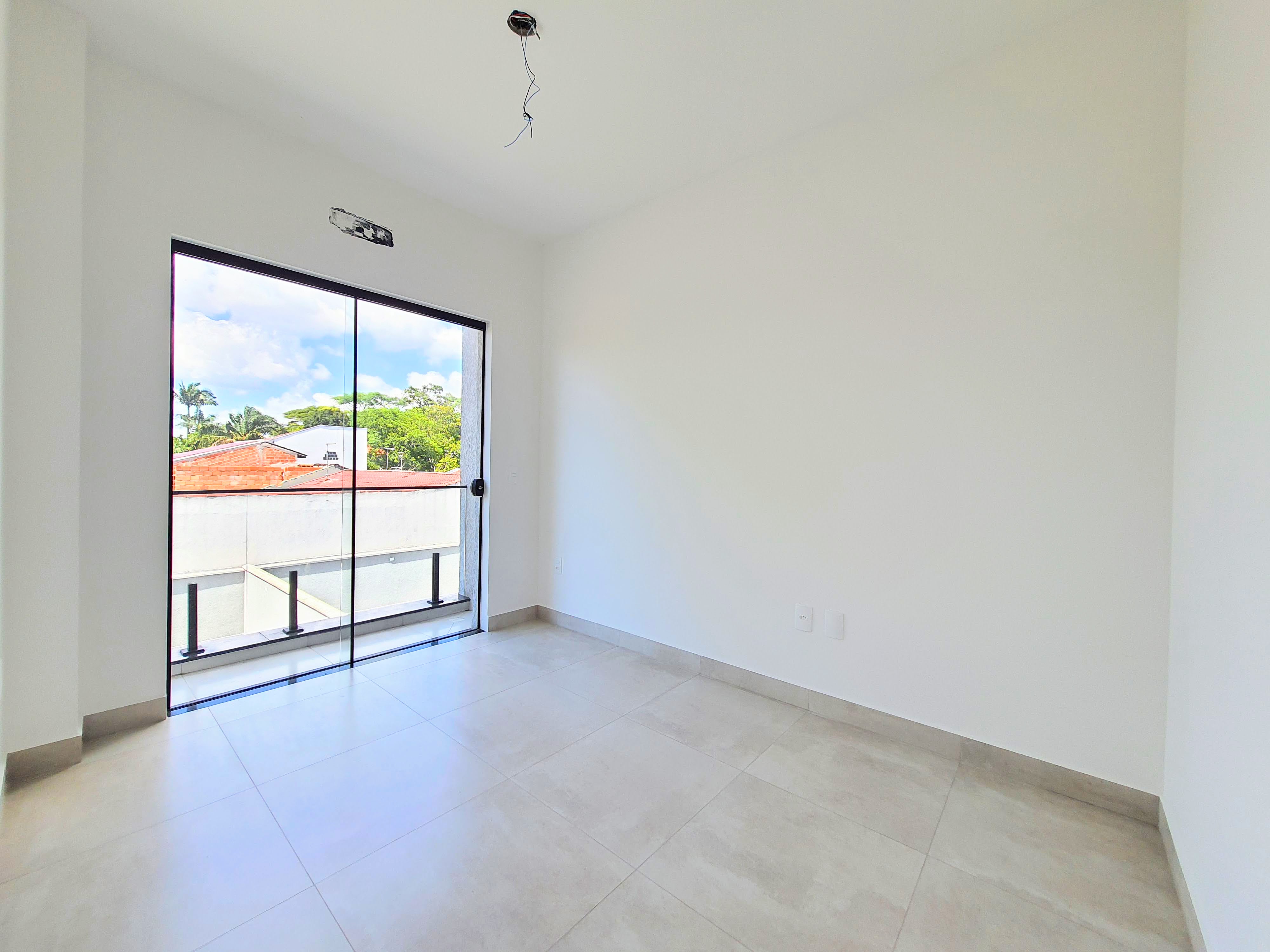 Imagem Sobrado com 3 Quartos à Venda ou Temporada, 123 m²em Balneário Cambiju - Itapoá
