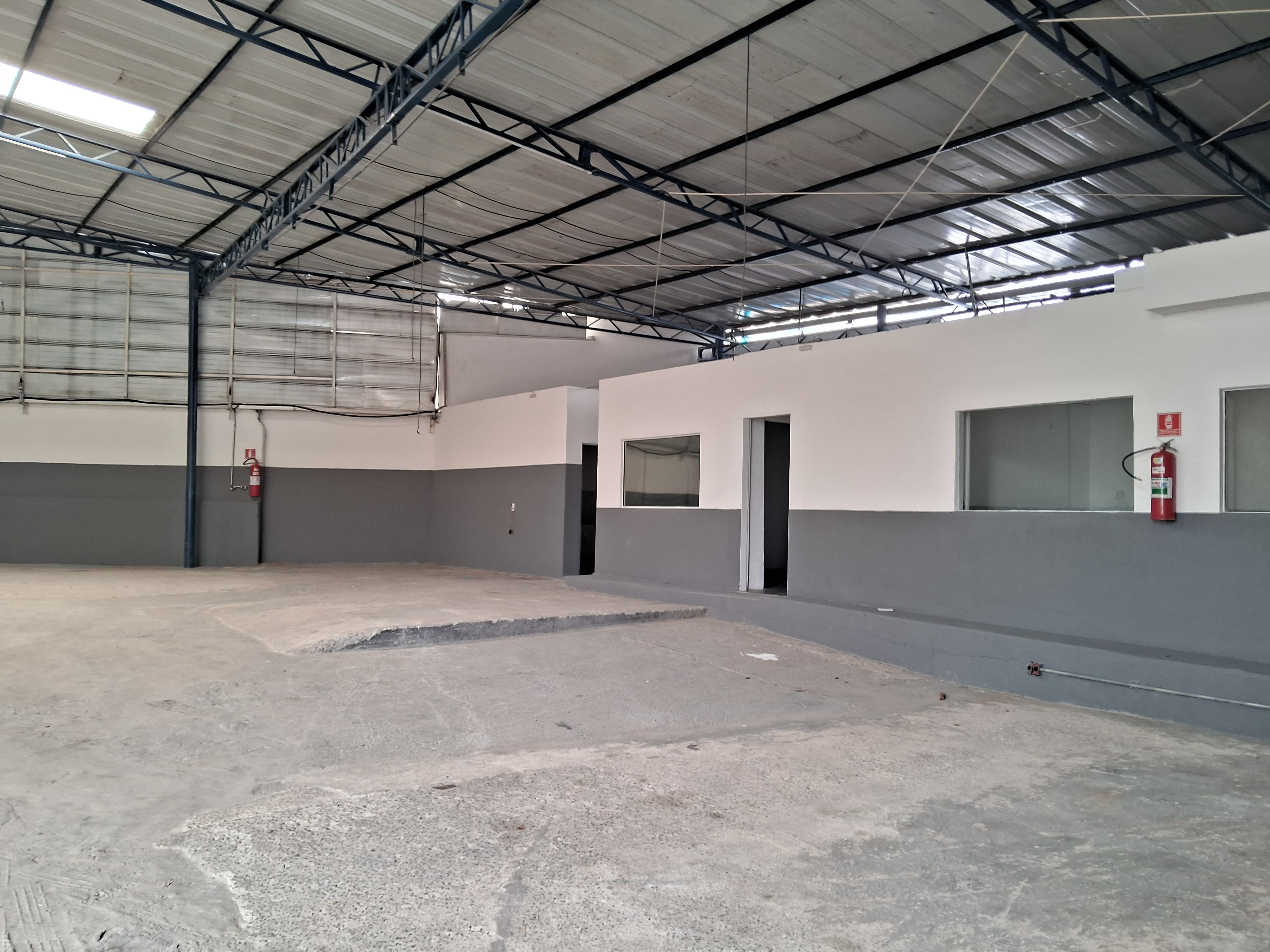 Imagem Galpão para Alugar, 540 m² em Ayrosa - Osasco Imagem Galpão para Alugar, 540 m² em Ayrosa - Osasco